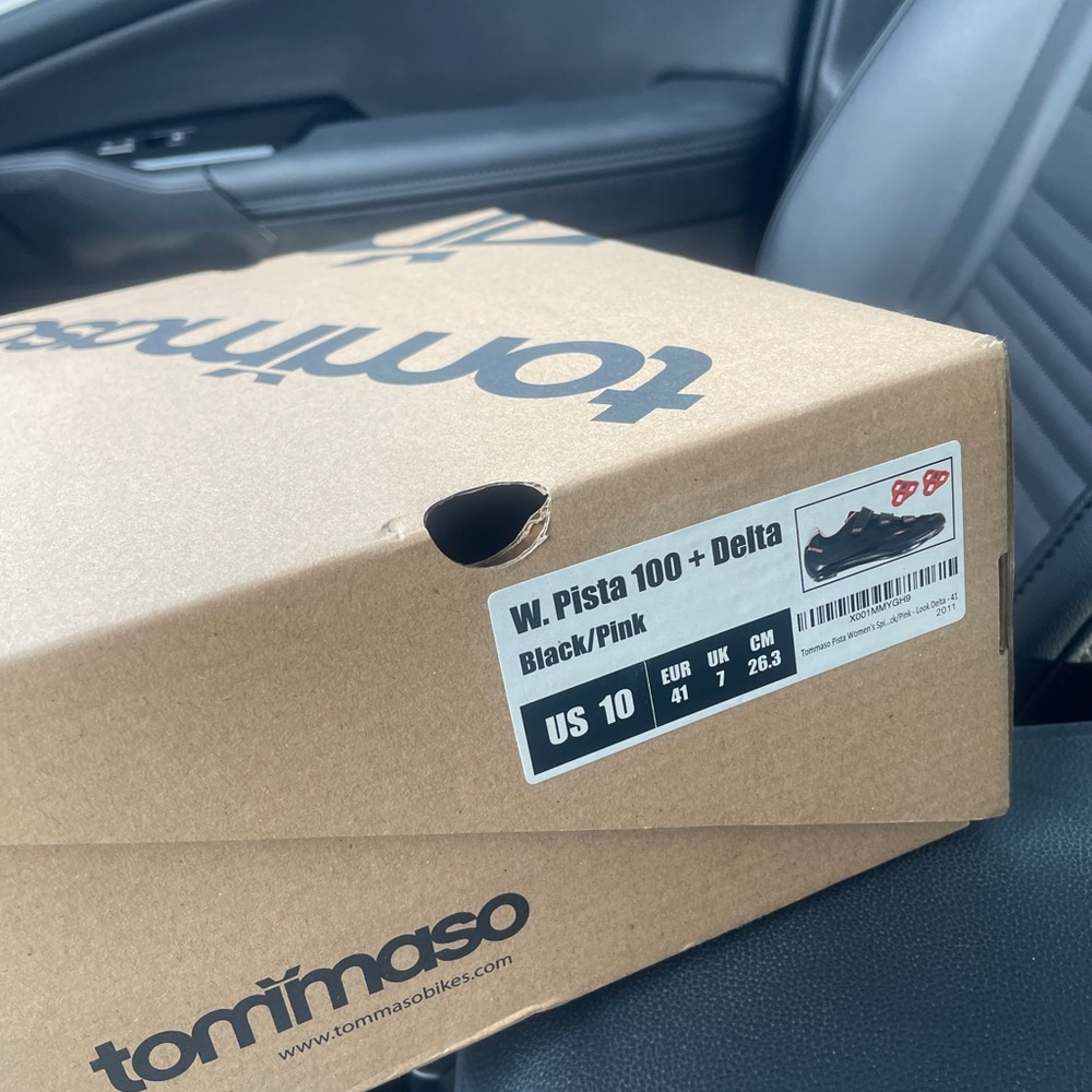 Tommaso Women's Black and Pink Peloton Athletic Shoes - Picture 5 of 11